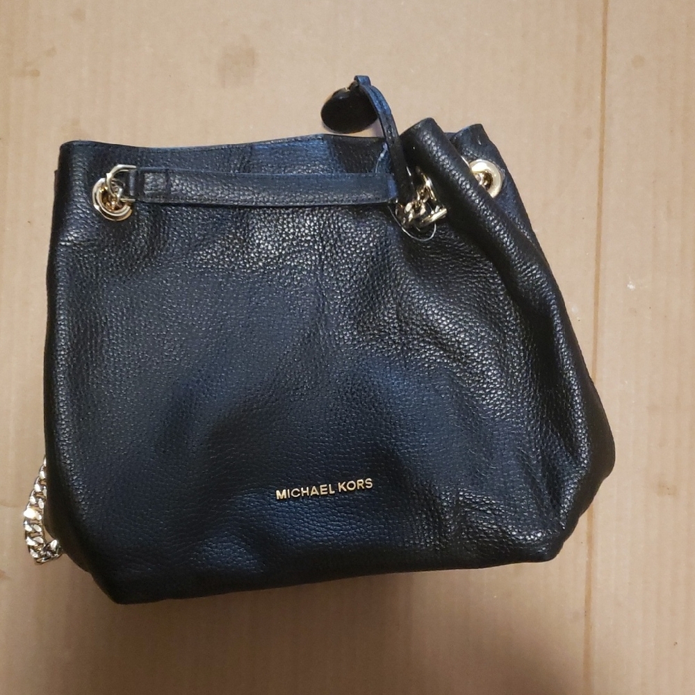 Michael Kors Black Leather Shoulder Bag. NWOT. Cost $300 new.